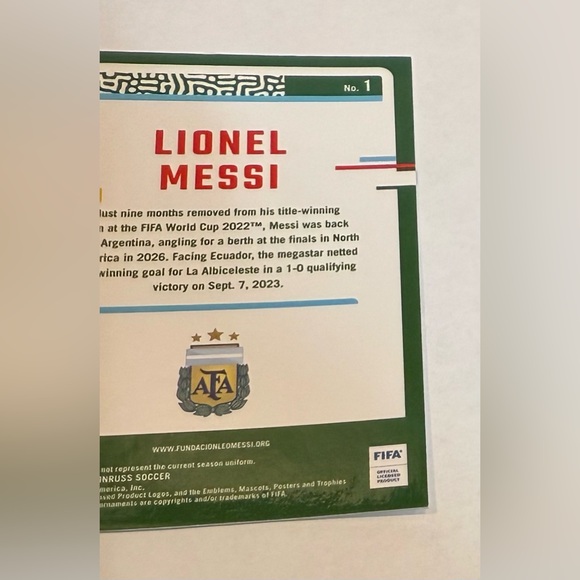 2023/24 Panini- Donruss Soccer # 1 Lionel Messi Blue and White Design Argentina - Picture 8 of 8